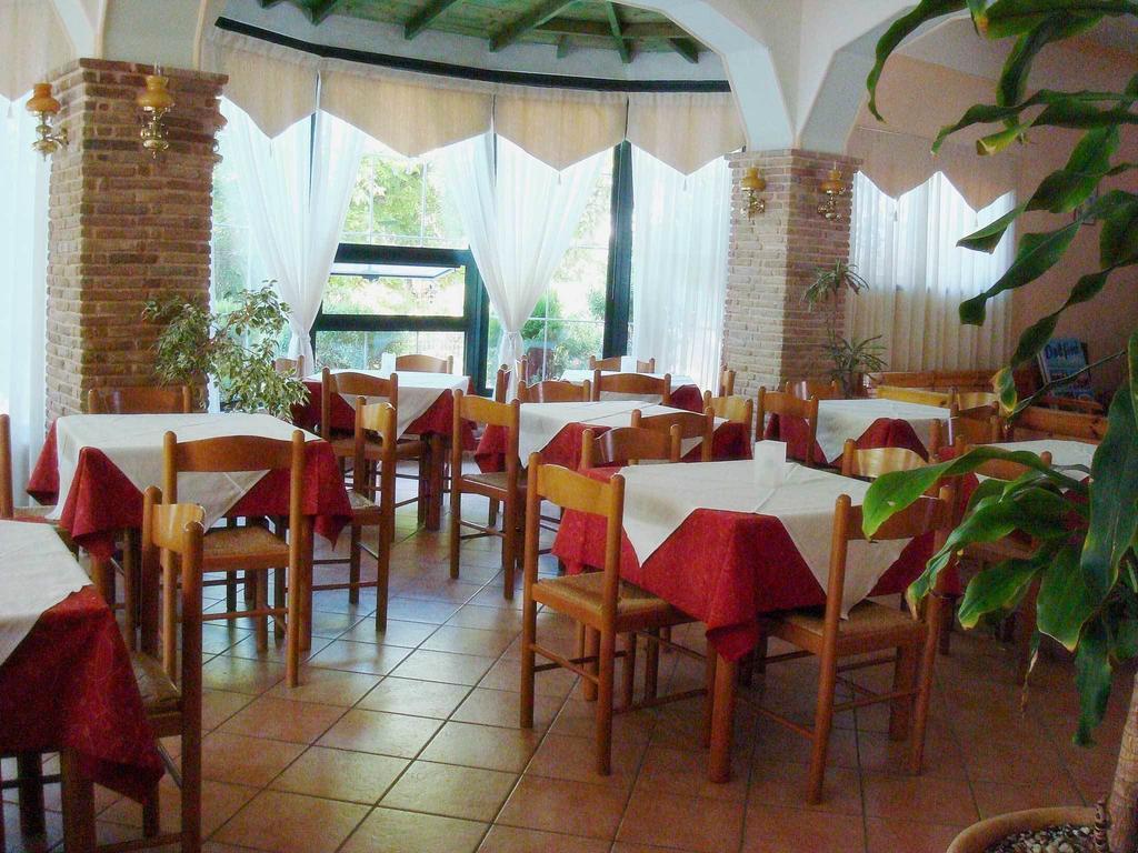Delfini Otel Nydri  Dış mekan fotoğraf