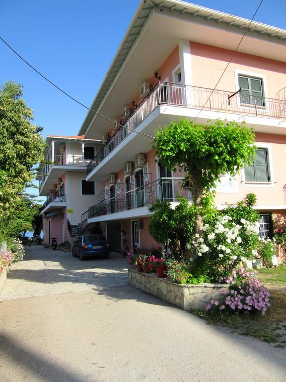 Delfini Otel Nydri  Dış mekan fotoğraf