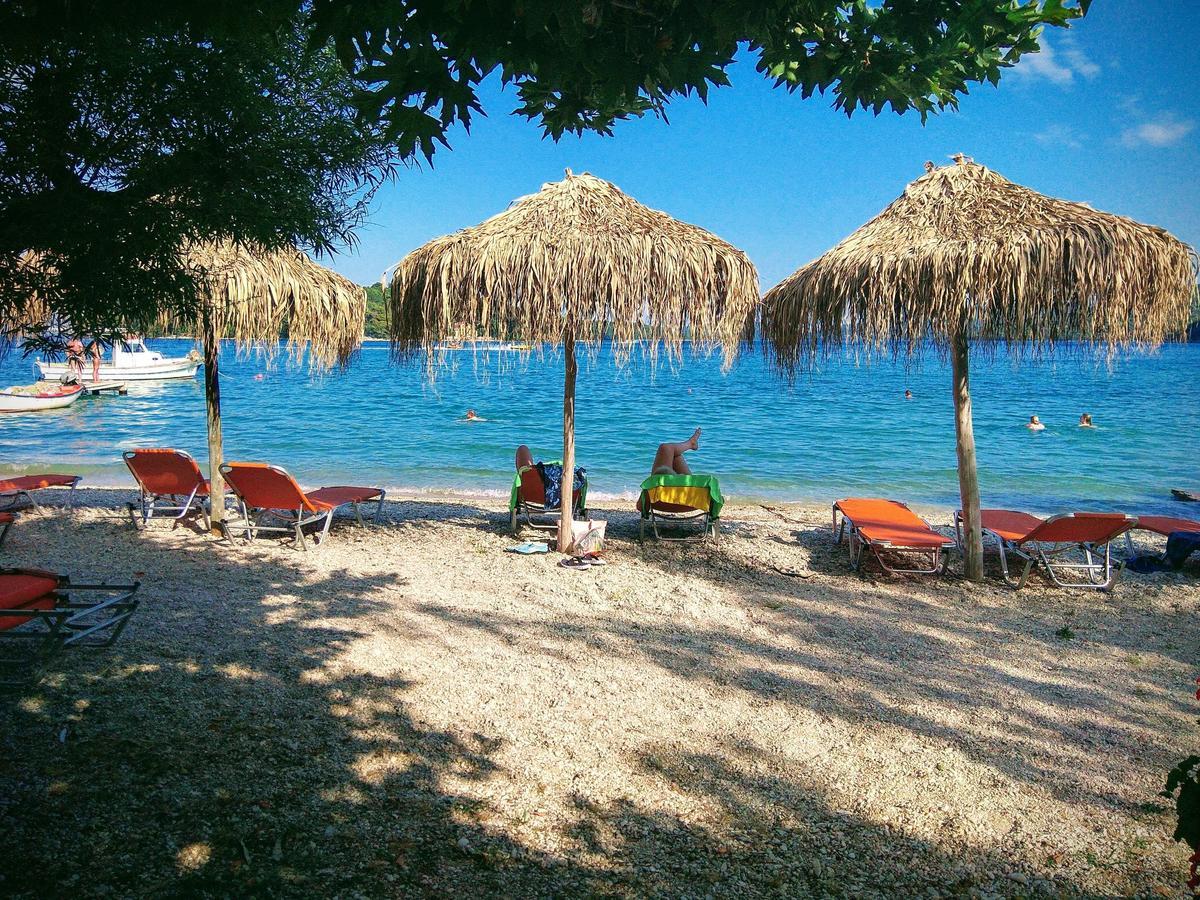 Delfini Otel Nydri  Dış mekan fotoğraf